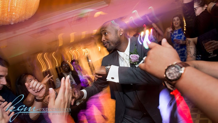 Read more about the article A DJ’s Perspective: Top 2024 Wedding Trends to Watch